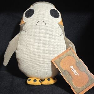 Disney Parks Star Wars Galaxy's Edge Porg Plush Toy